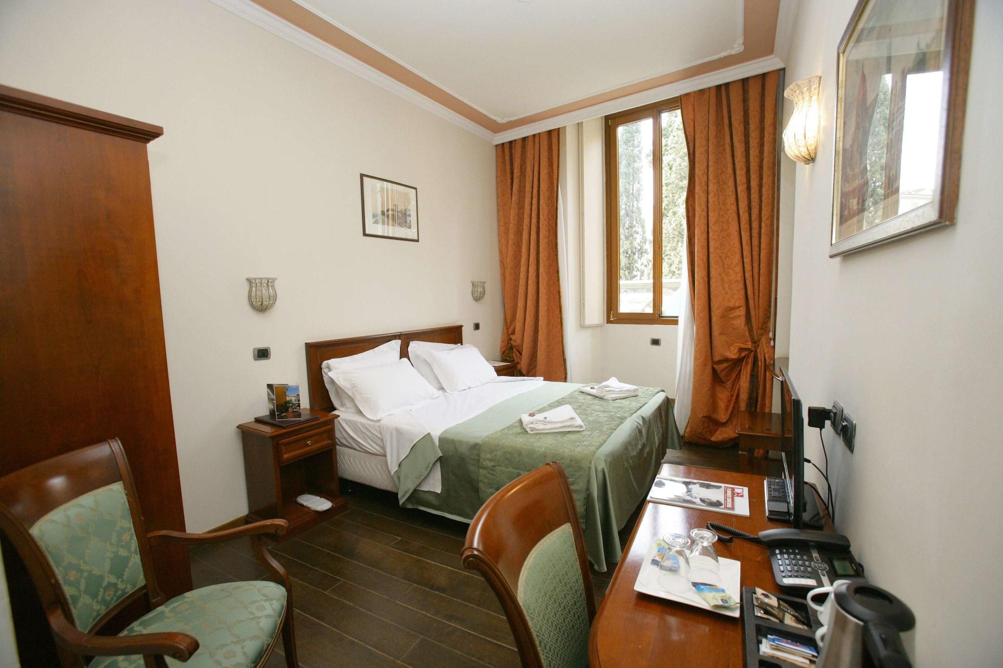 Domus Florentiae 4* Florencia
