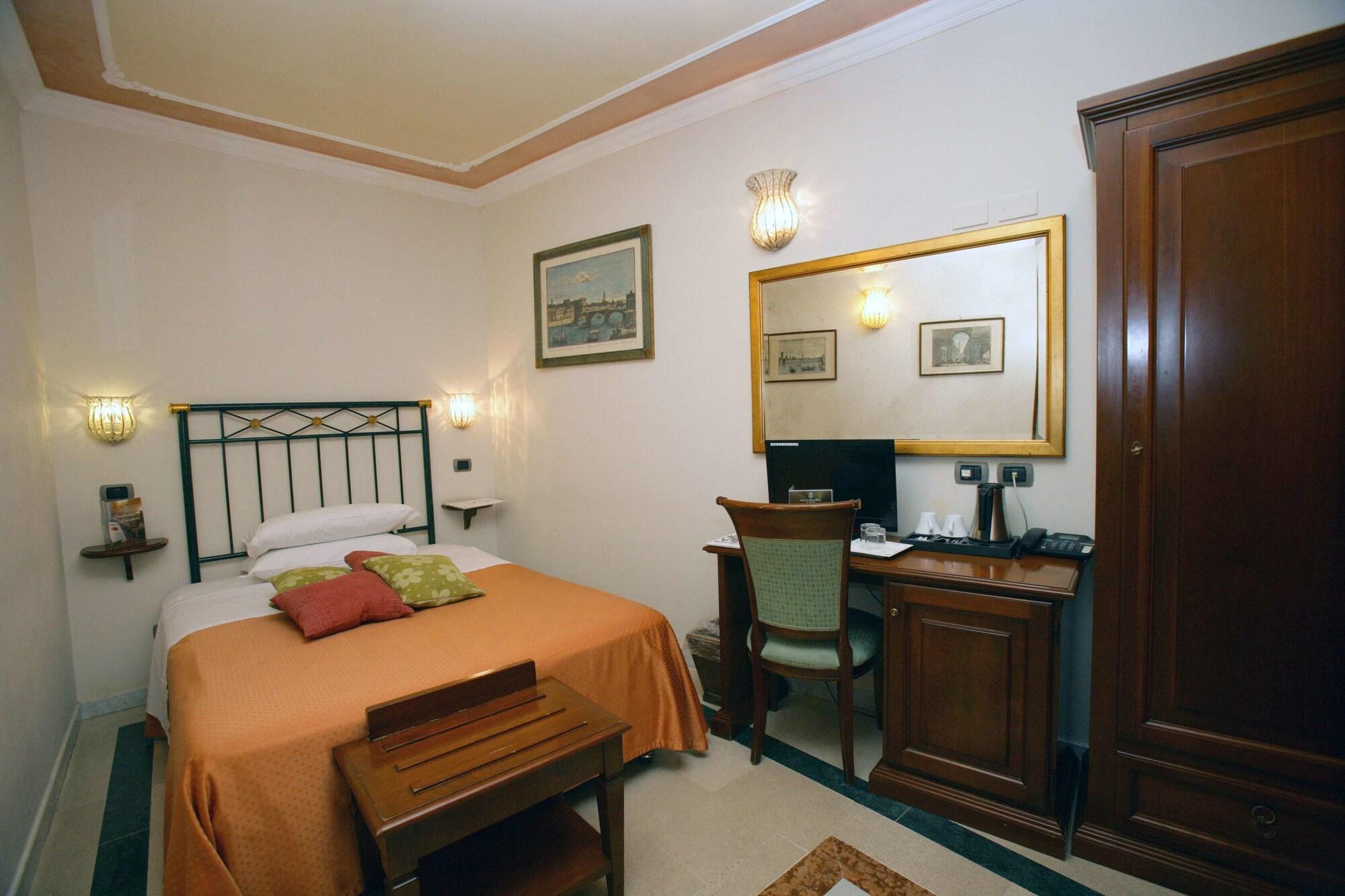 Hotel Domus Florentiae 4*