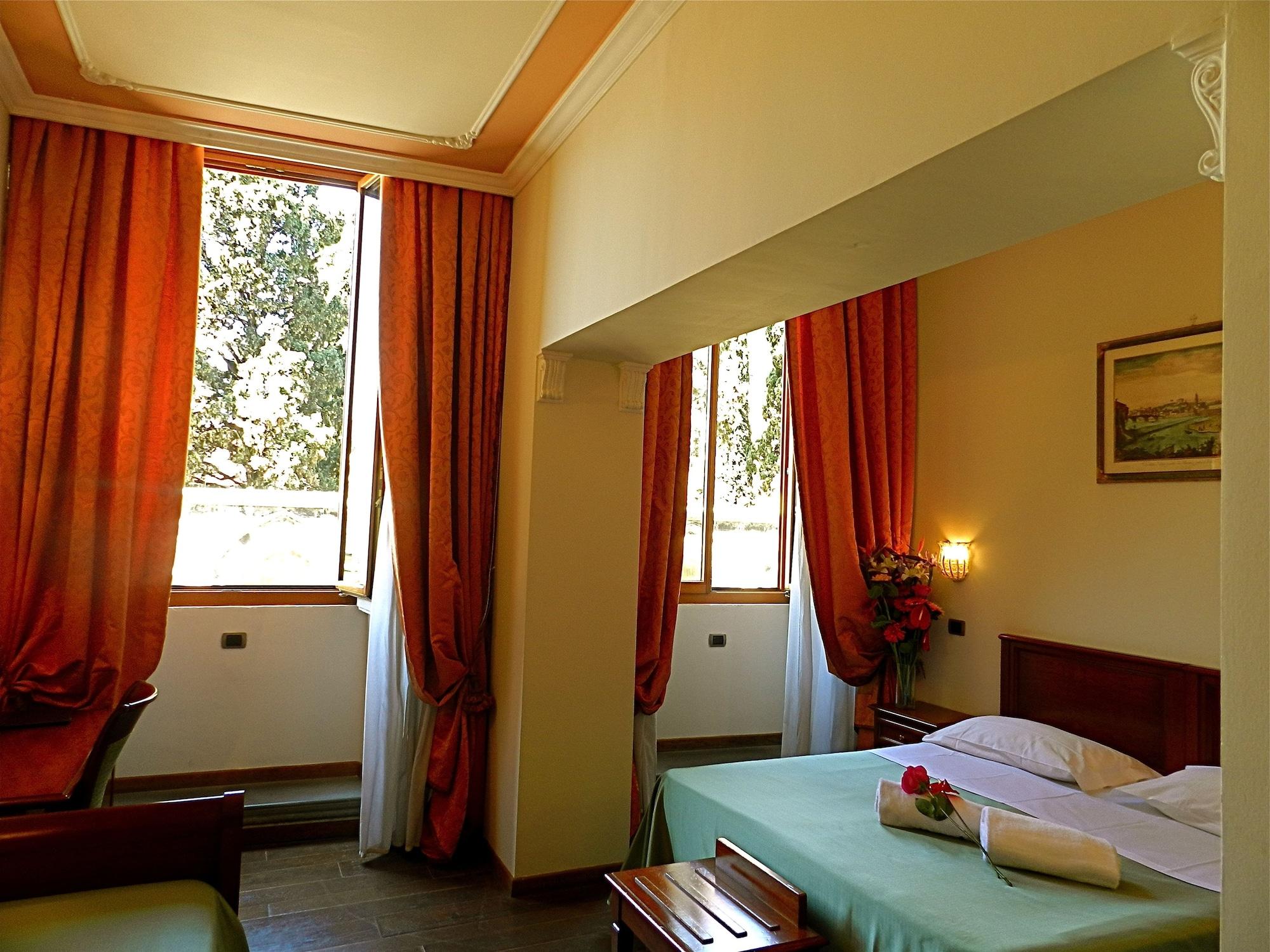Domus Florentiae 4* Florencia